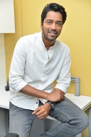 Allari Naresh Silly Fellows Interview